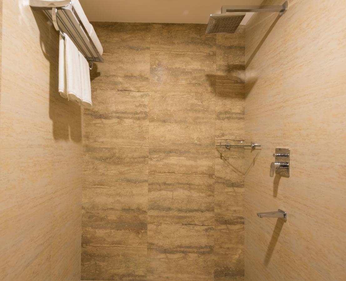Hotel Chenthur Park Coimbatore Bagian luar foto